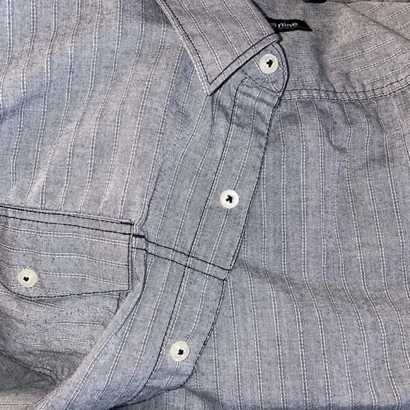 Mens medium Gray button up. Excellent condition. - Picture 3 of 5